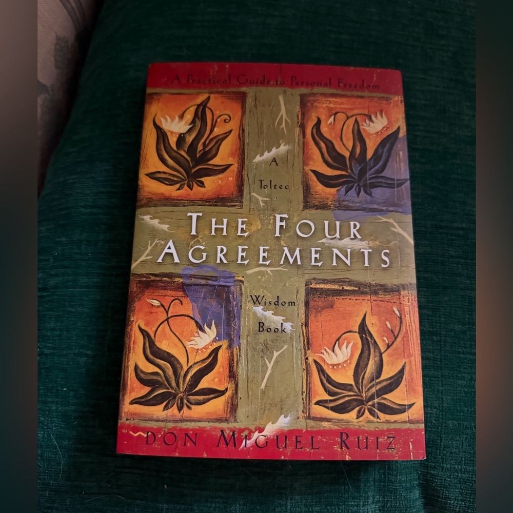 The Four Agreements by - Colorful Cover